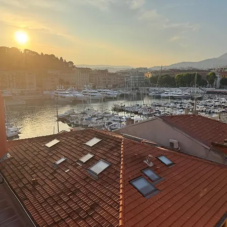 Port, French Riviera * ニース